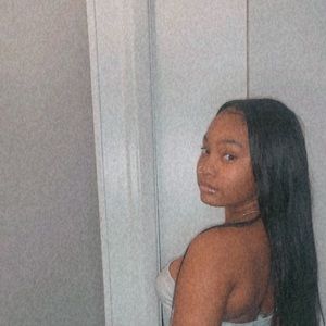 Meet your Posher, Jakeria